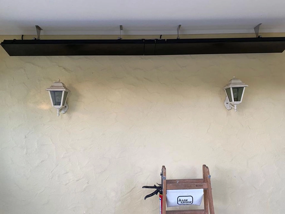 Infrarot Heizstrahler mit Glasabdeckung in schwarz